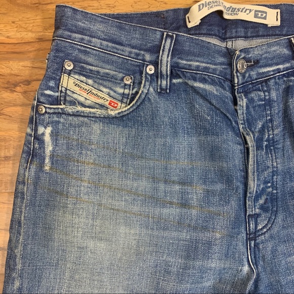 Diesel Light Wash Jeans - Picture 3 of 5